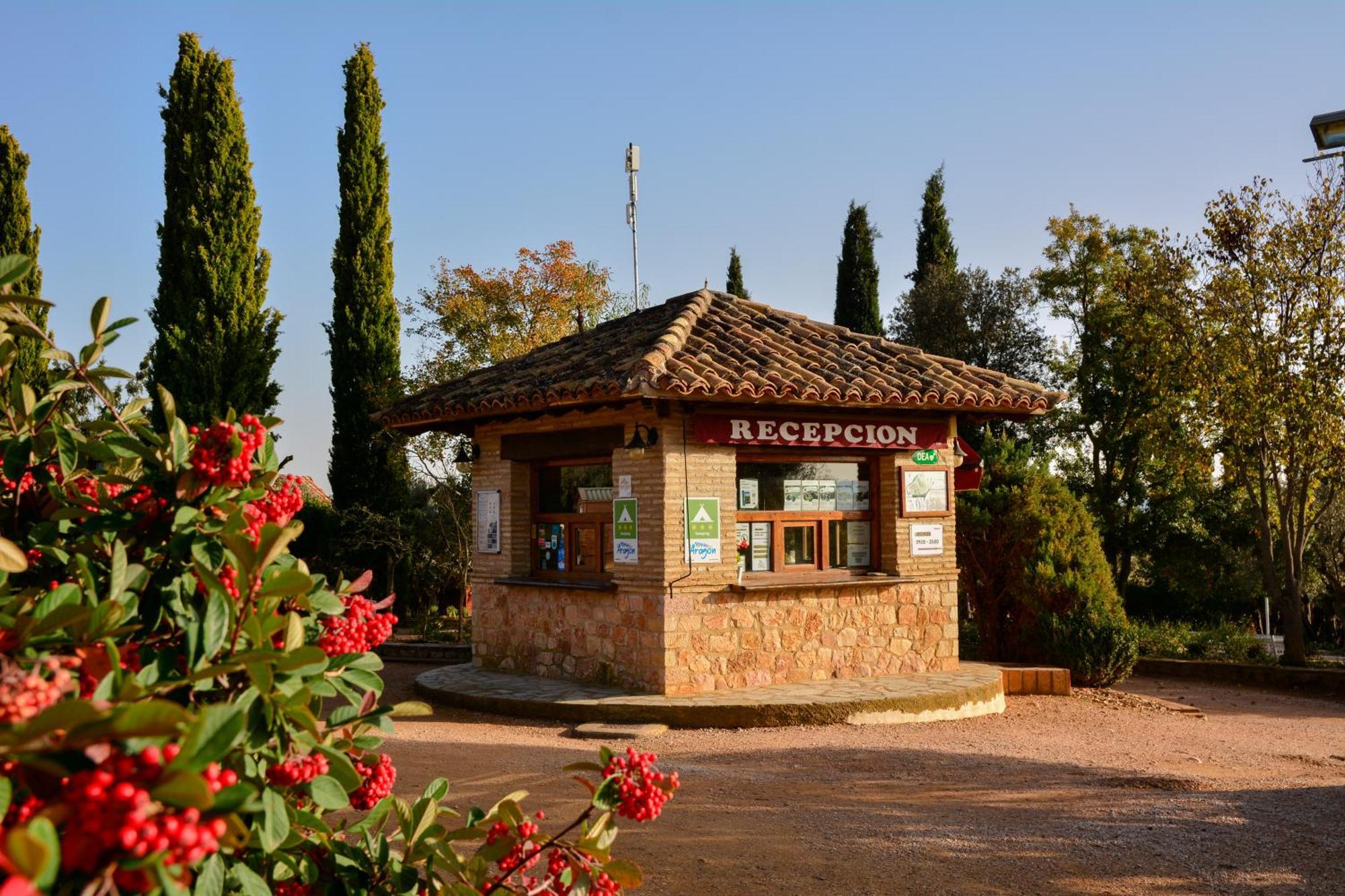 Camping Alquézar Exterior foto